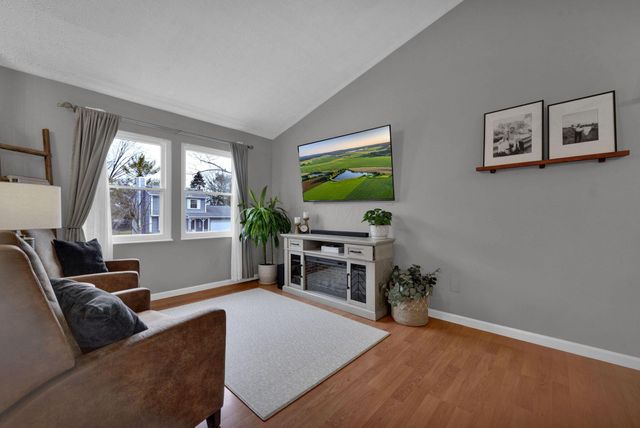 3197 Strathburn Court, Dublin, OH 43017