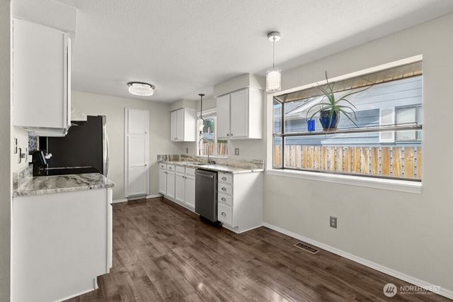 903 9th Avenue SW, Tumwater, WA 98512