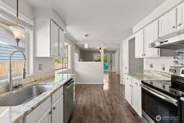 903 9th Avenue SW, Tumwater, WA 98512
