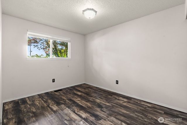 903 9th Avenue SW, Tumwater, WA 98512