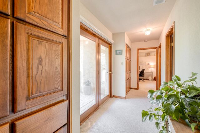202 RIDGEWOOD DR, Georgetown, TX 78628