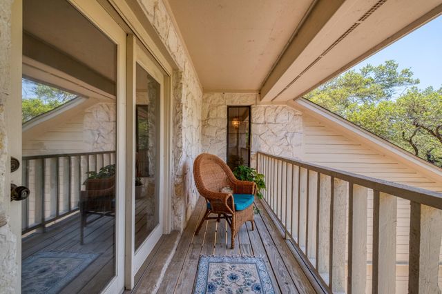 202 RIDGEWOOD DR, Georgetown, TX 78628