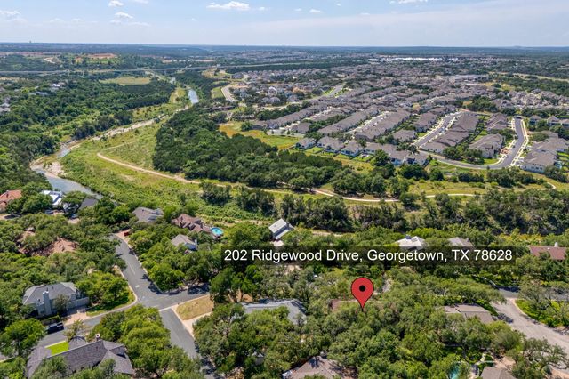 202 RIDGEWOOD DR, Georgetown, TX 78628