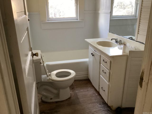 828 East Main St, Prescott, AR 71857