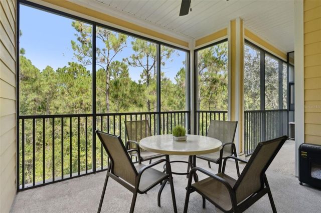 3060 PIRATES RETREAT COURT 305, Kissimmee, FL 34747