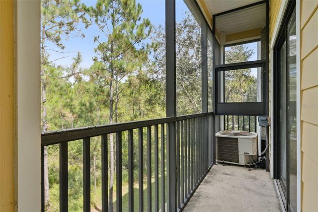 3060 PIRATES RETREAT COURT 305, Kissimmee, FL 34747