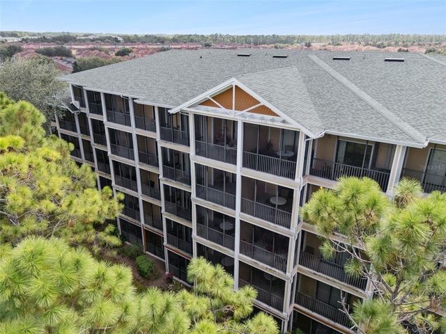 3060 PIRATES RETREAT COURT 305, Kissimmee, FL 34747