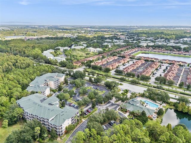 3060 PIRATES RETREAT COURT 305, Kissimmee, FL 34747