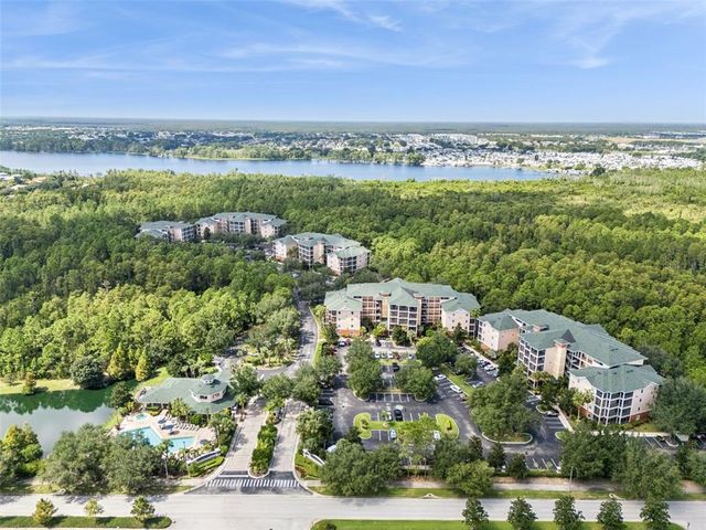 3060 PIRATES RETREAT COURT 305, Kissimmee, FL 34747
