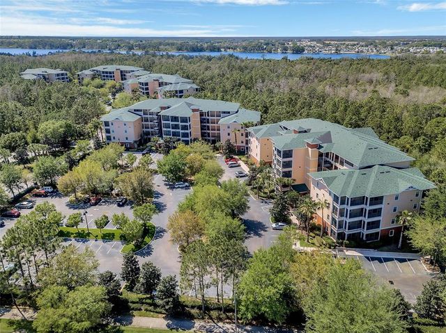 3060 PIRATES RETREAT COURT 305, Kissimmee, FL 34747