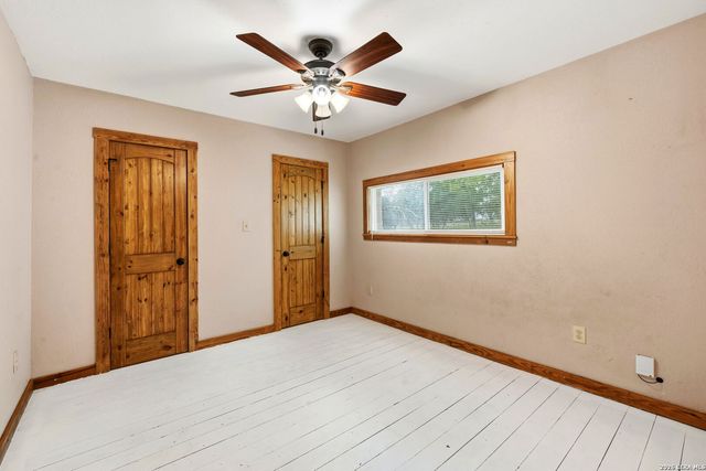340 Rio Oak, Pipe Creek, TX 78063