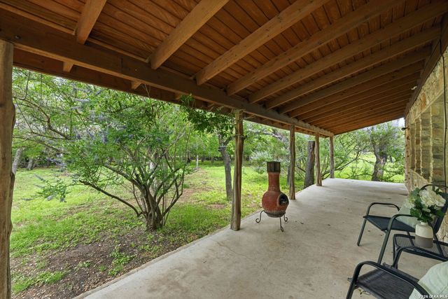 340 Rio Oak, Pipe Creek, TX 78063