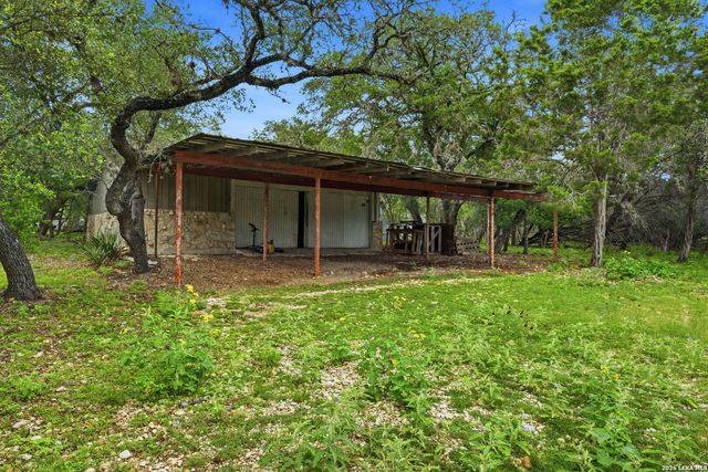 340 Rio Oak, Pipe Creek, TX 78063