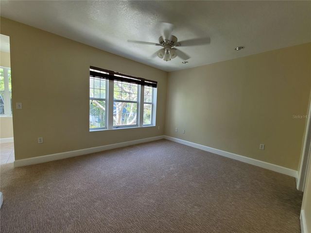 260 15TH AVENUE NE NA, St Petersburg, FL 33704