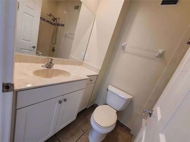 260 15TH AVENUE NE NA, St Petersburg, FL 33704