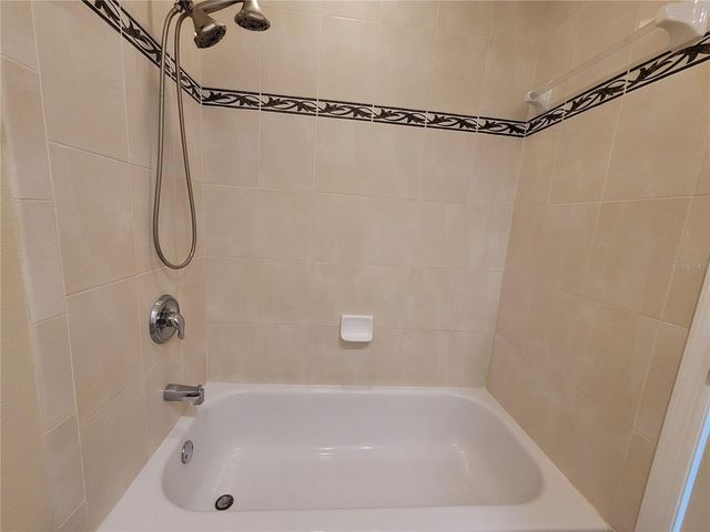 260 15TH AVENUE NE NA, St Petersburg, FL 33704