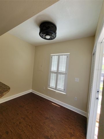 260 15TH AVENUE NE NA, St Petersburg, FL 33704