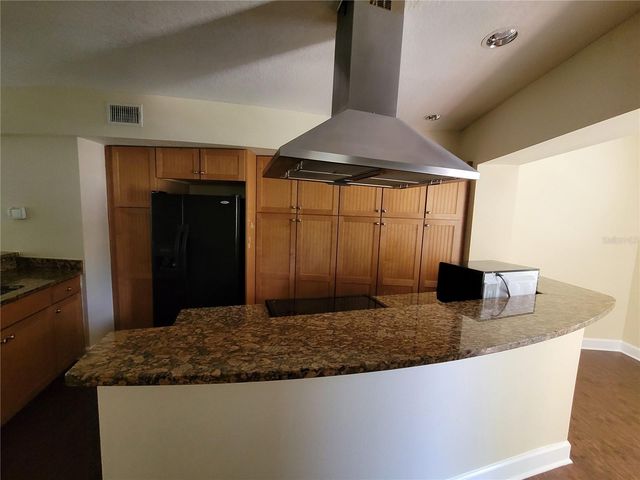 260 15TH AVENUE NE NA, St Petersburg, FL 33704
