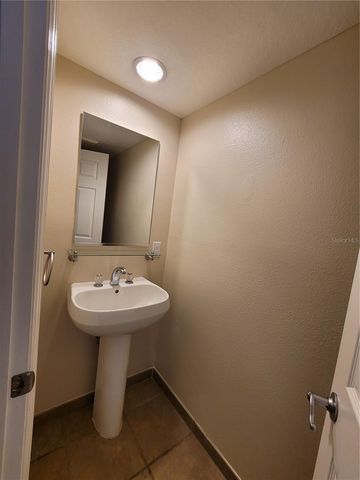 260 15TH AVENUE NE NA, St Petersburg, FL 33704
