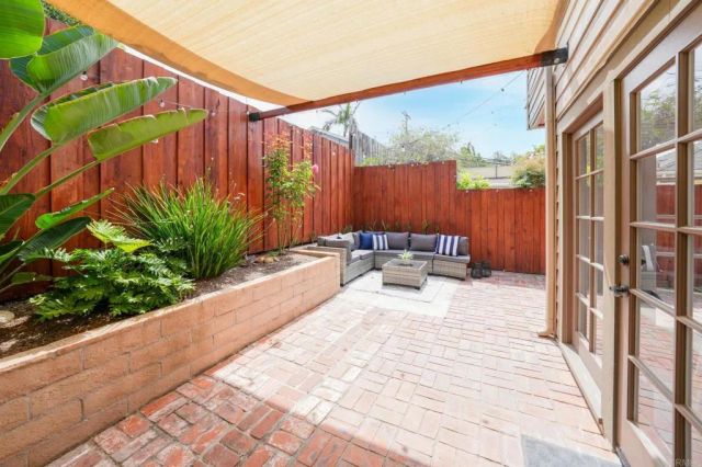 3711 Columbia Street, San Diego, CA 92103