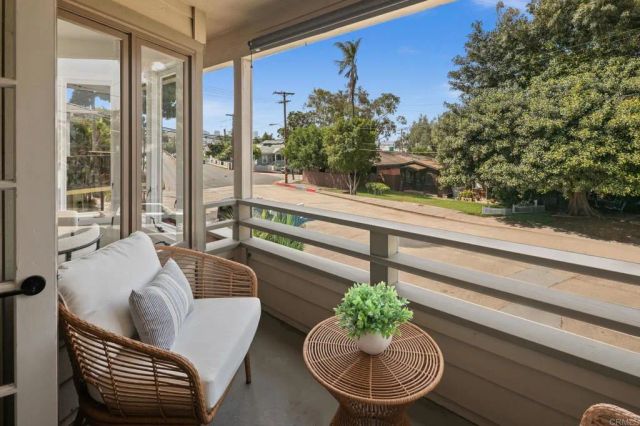 3711 Columbia Street, San Diego, CA 92103