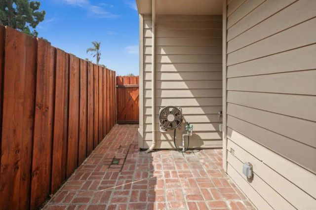 3711 Columbia Street, San Diego, CA 92103