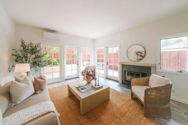 3711 Columbia Street, San Diego, CA 92103