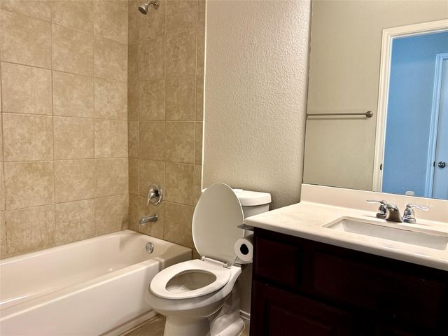 4709 Rolling Water DR, Pflugerville, TX 78660
