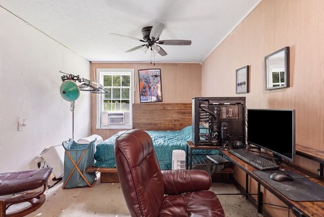 330 Deerfield Rd, Sparta, TN 38583