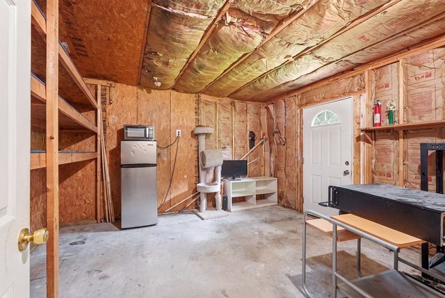 330 Deerfield Rd, Sparta, TN 38583