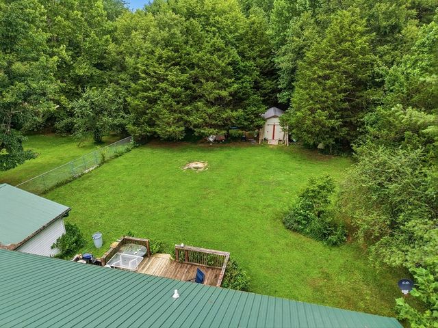 330 Deerfield Rd, Sparta, TN 38583