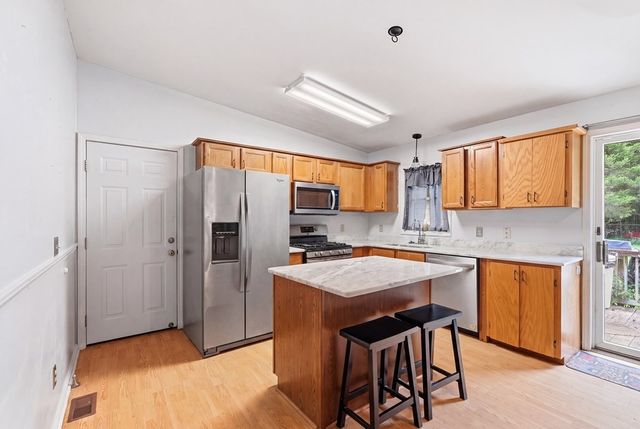 330 Deerfield Rd, Sparta, TN 38583