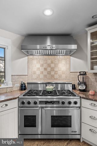 615 N WASHINGTON AVE, Moorestown, NJ 08057