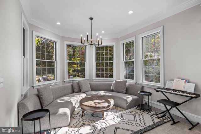 615 N WASHINGTON AVE, Moorestown, NJ 08057
