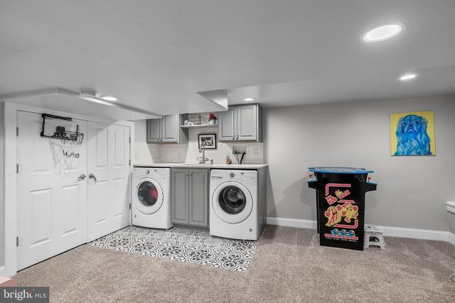 615 N WASHINGTON AVE, Moorestown, NJ 08057