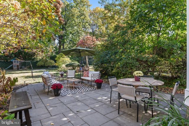 615 N WASHINGTON AVE, Moorestown, NJ 08057