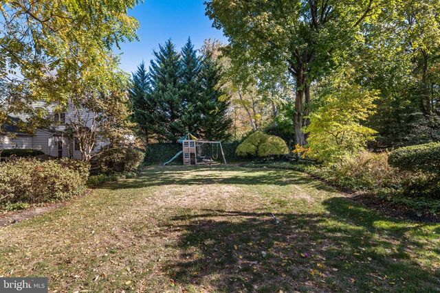 615 N WASHINGTON AVE, Moorestown, NJ 08057