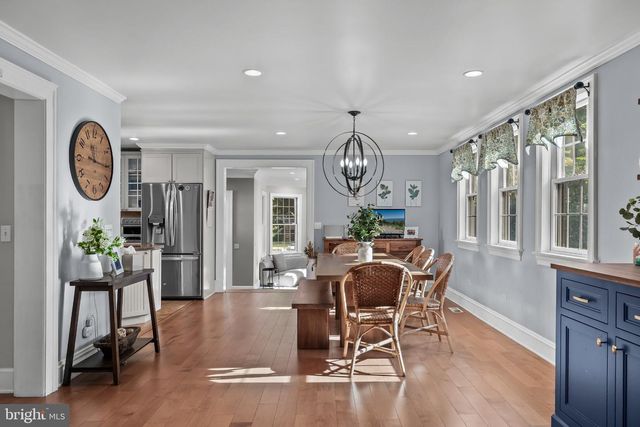 615 N WASHINGTON AVE, Moorestown, NJ 08057