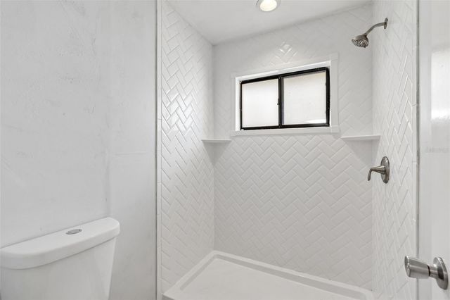 9613 CYPRESS BROOK ROAD, Tampa, FL 33647