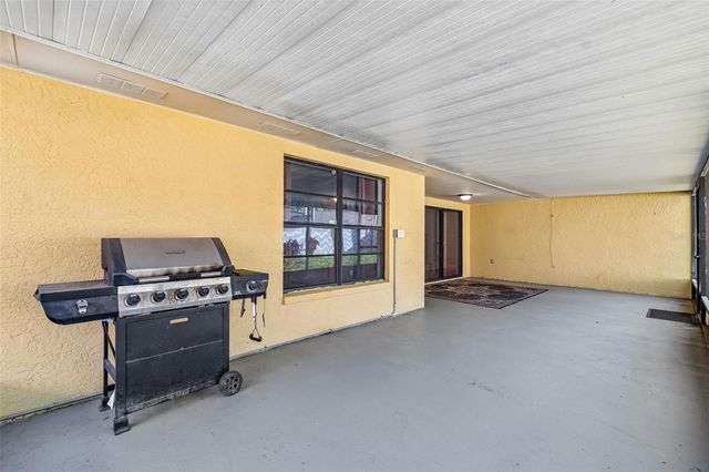 9613 CYPRESS BROOK ROAD, Tampa, FL 33647