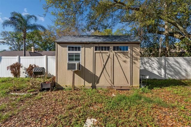 9613 CYPRESS BROOK ROAD, Tampa, FL 33647