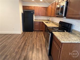 247 E Washington Street 105, Athens, GA 30606