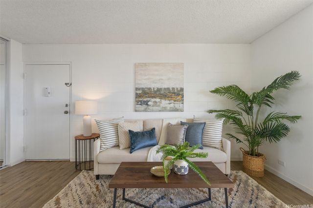 92-1132 Panana Street 325, Kapolei, HI 96707