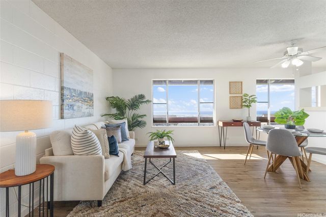 92-1132 Panana Street 325, Kapolei, HI 96707