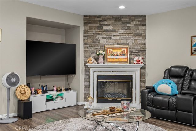 11360 Magnolia, Corona, CA 92883