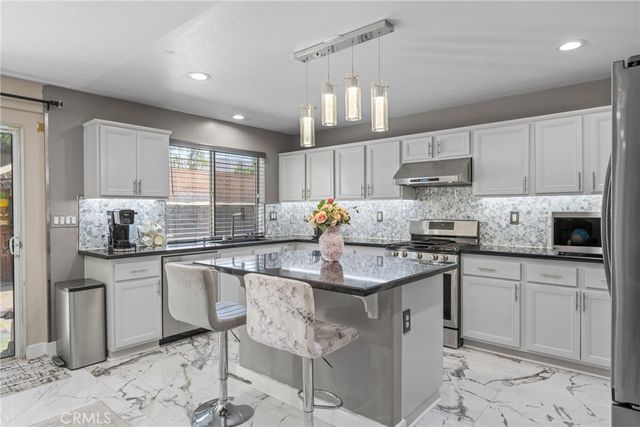 11360 Magnolia, Corona, CA 92883