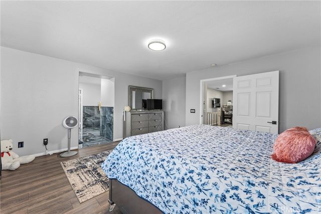 11360 Magnolia, Corona, CA 92883