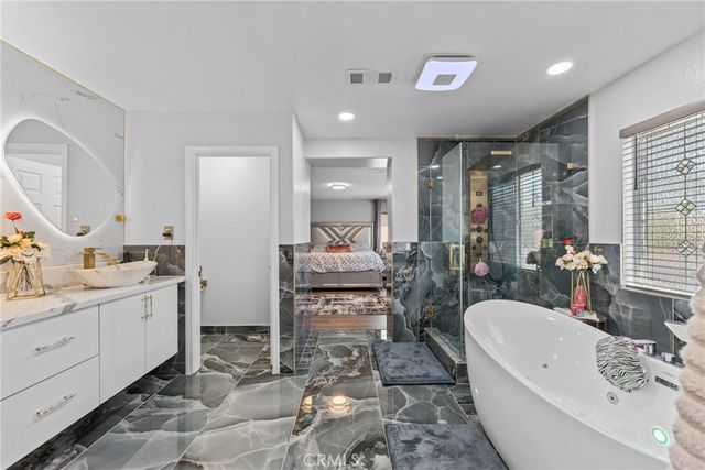 11360 Magnolia, Corona, CA 92883