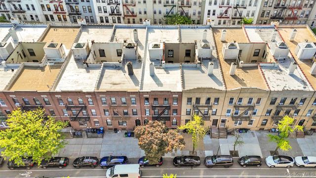 3155 35th Street, Astoria, NY 11106