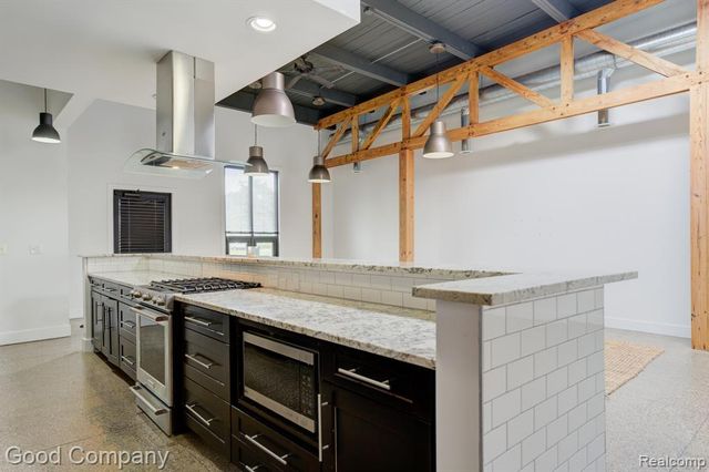 1300 Batavia Avenue 2, Royal Oak, MI 48067